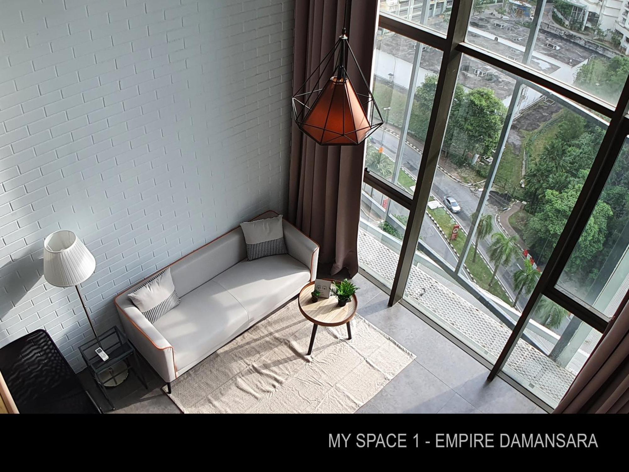 My Space - Empire Damansara With Netflix Apartment
